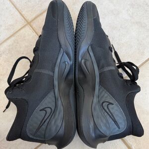 Nike Renew Elevate 3 Black Men's Basketball Running Shoes Sneakers SIZE 13, EUC